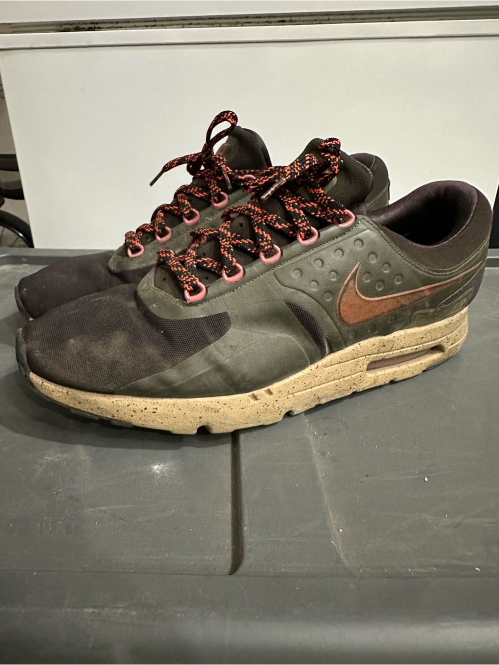 Nike Air Max Zero tan/green/burgundy/orange size 14